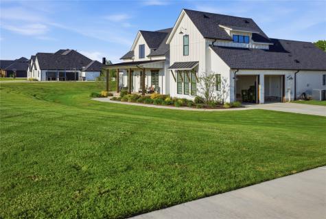 221 Proctor Lane Decatur TX 76234