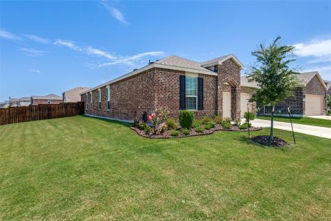 1707 Albatross Road Princeton TX 75407