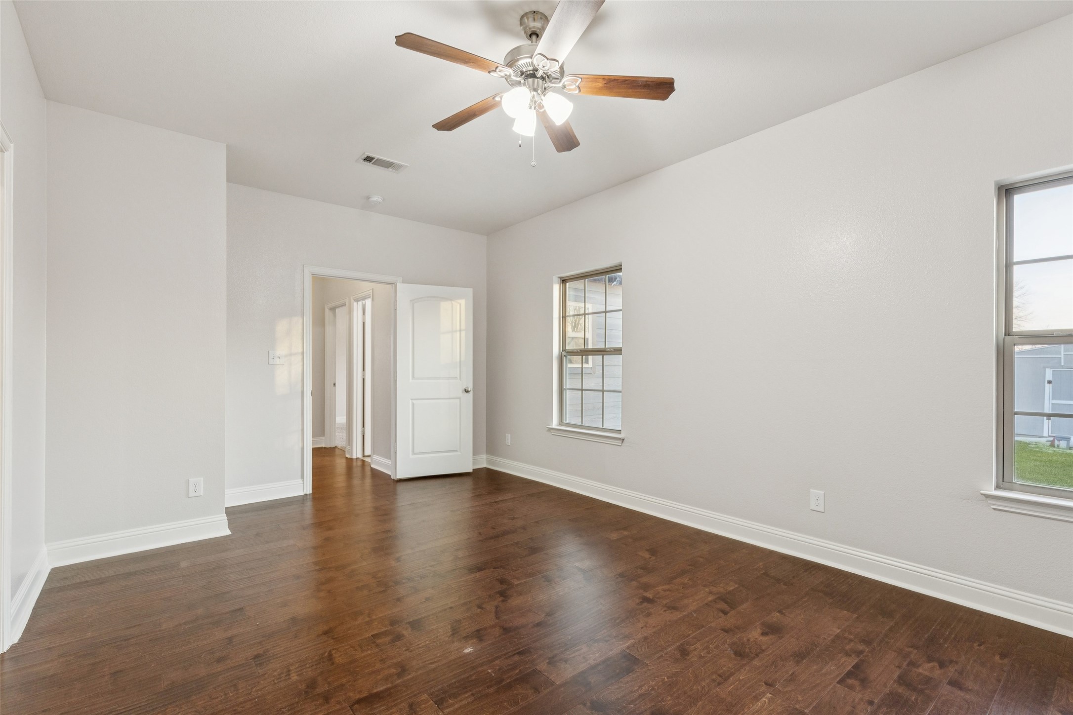 4824 Sunshine Drive Fort Worth TX 76105