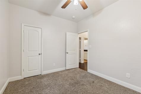4824 Sunshine Drive Fort Worth TX 76105