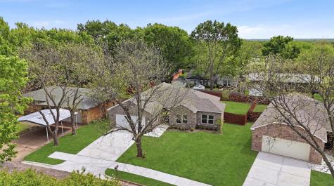 1015 Holiday Sherman TX 75090