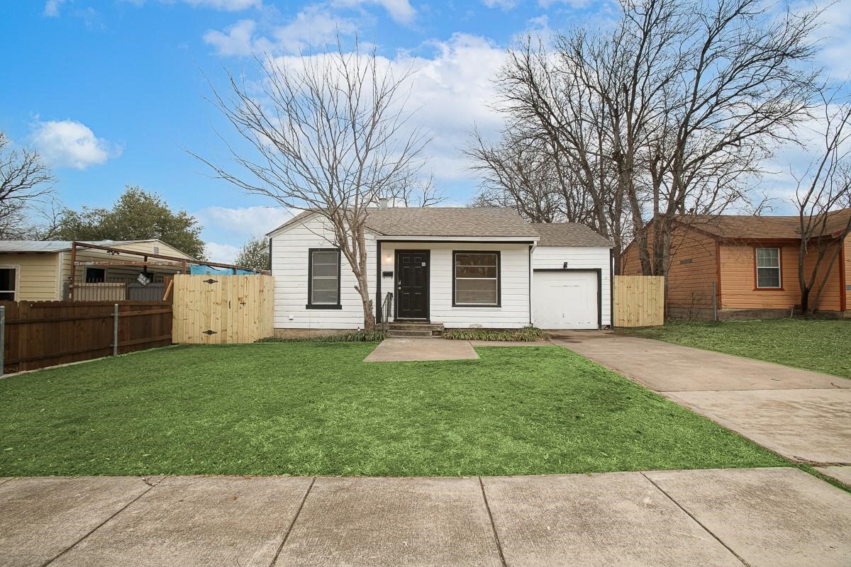 1244 E Morningside Drive Fort Worth TX 76104