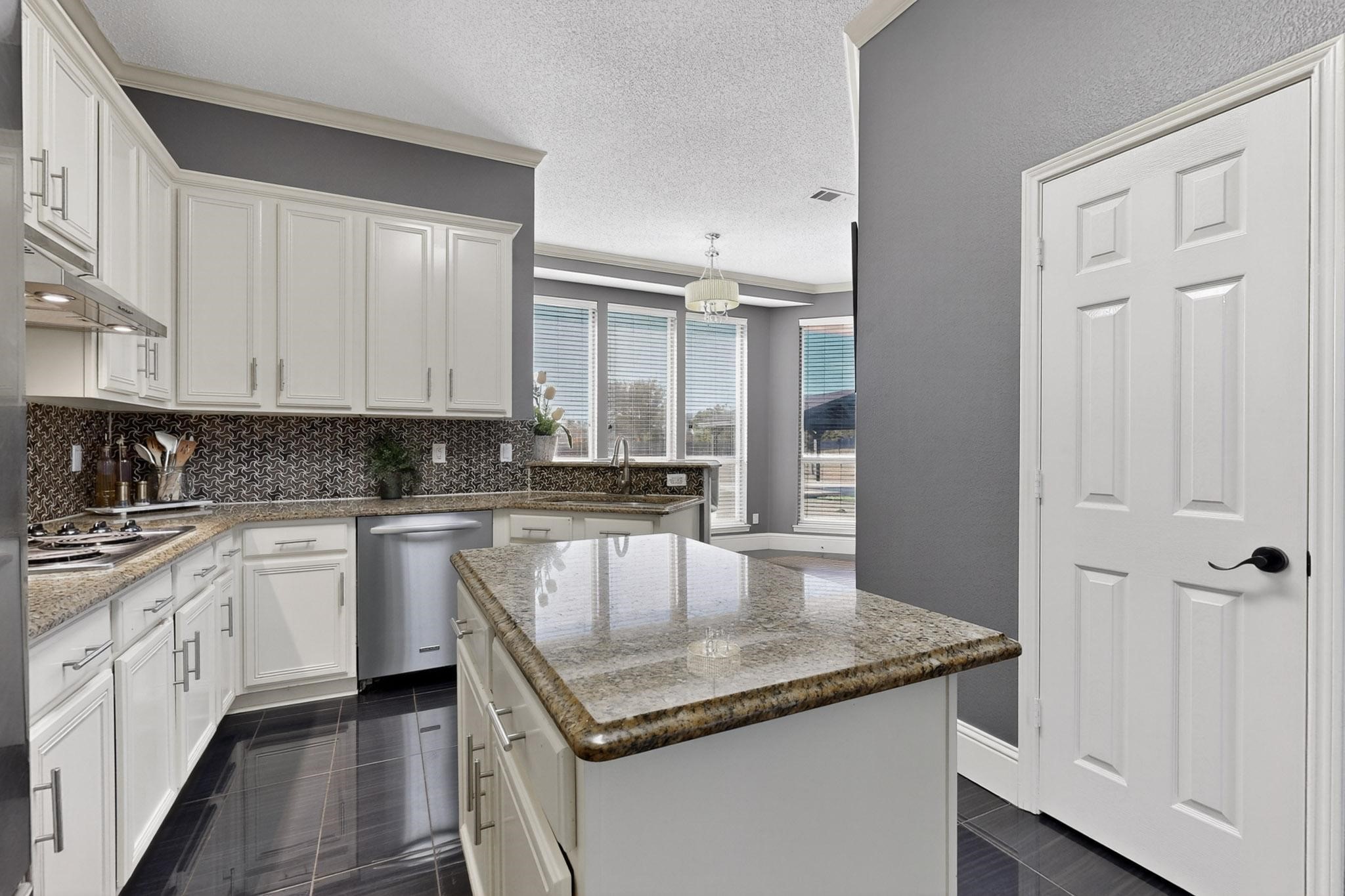 1271 Lone Star Boulevard Talty TX 75160