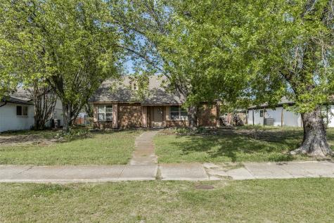 1825 Castle Drive Garland TX 75040