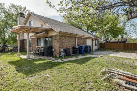 1825 Castle Drive Garland TX 75040