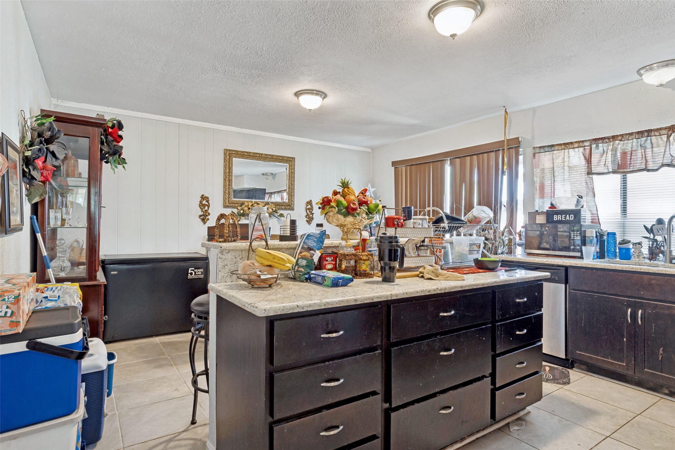 1825 Castle Drive Garland TX 75040