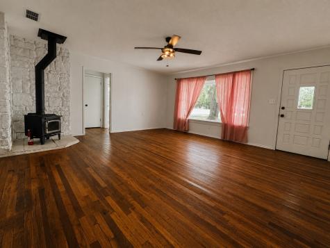 1107 N Ollie Street Stephenville TX 76401