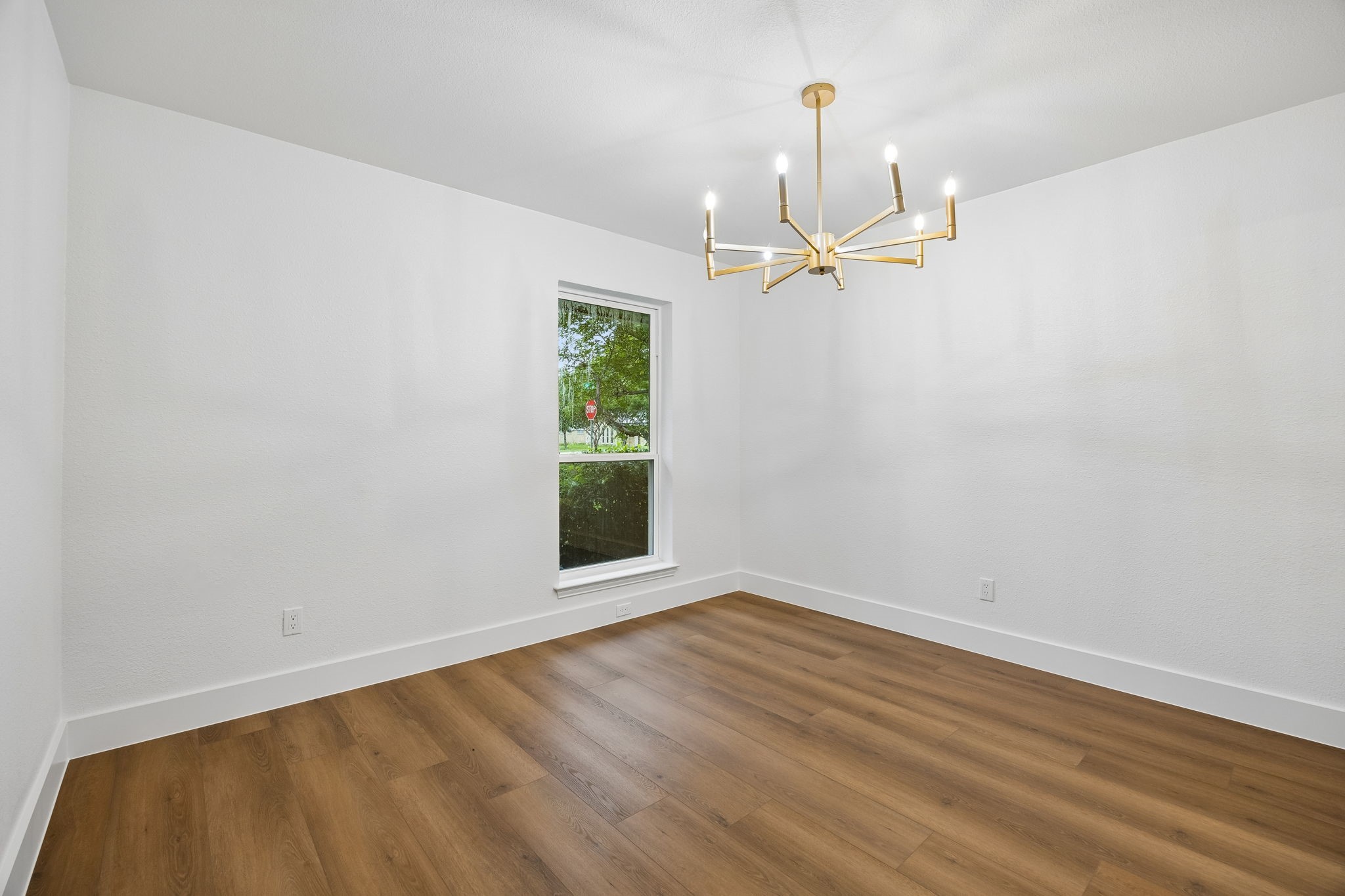 2524 Glen Lea Drive Irving TX 75062