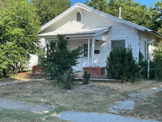 1311 Avenue J Brownwood TX 76801