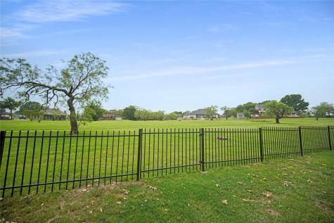 230 Driftwood Court Runaway Bay TX 76426