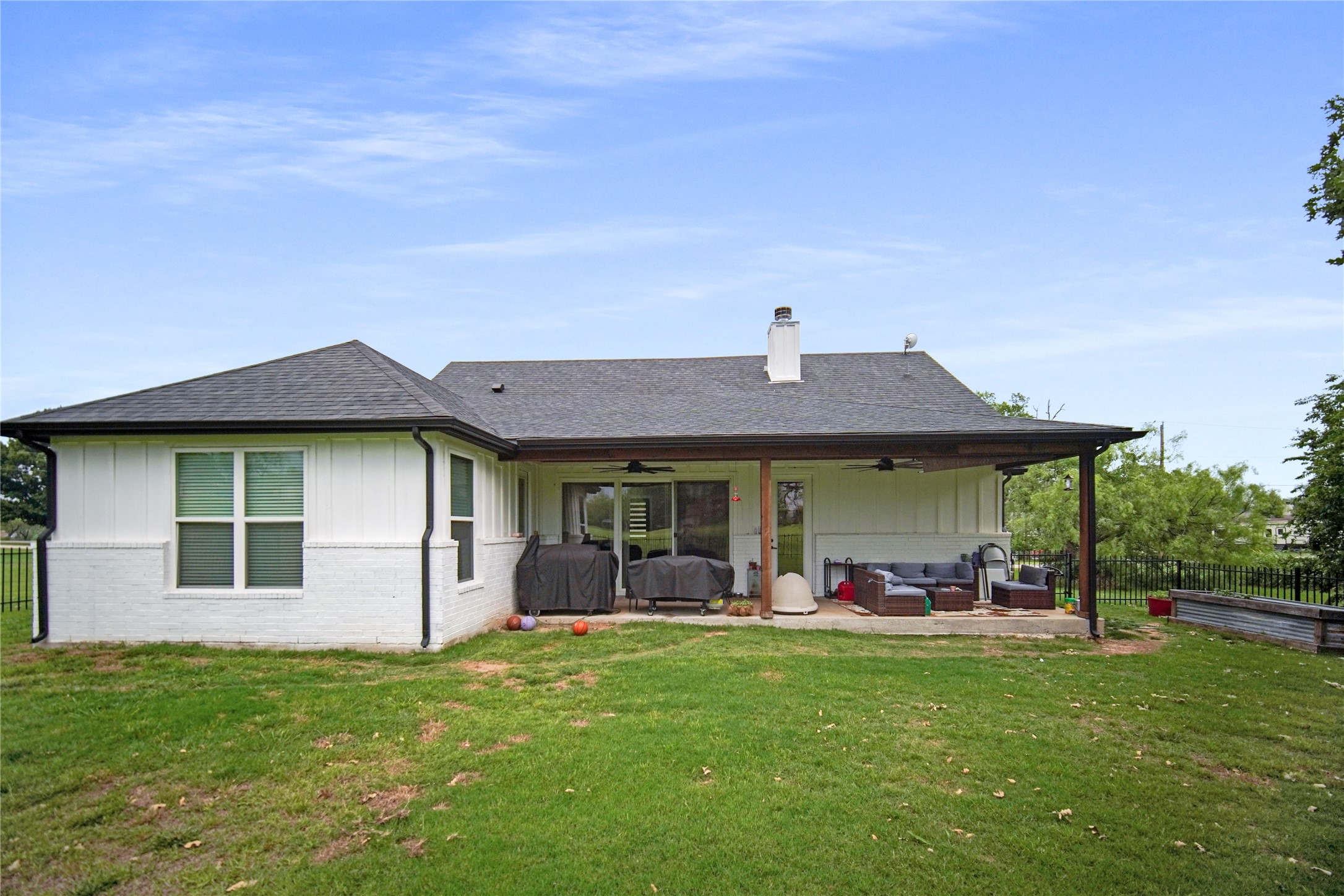 230 Driftwood Court Runaway Bay TX 76426