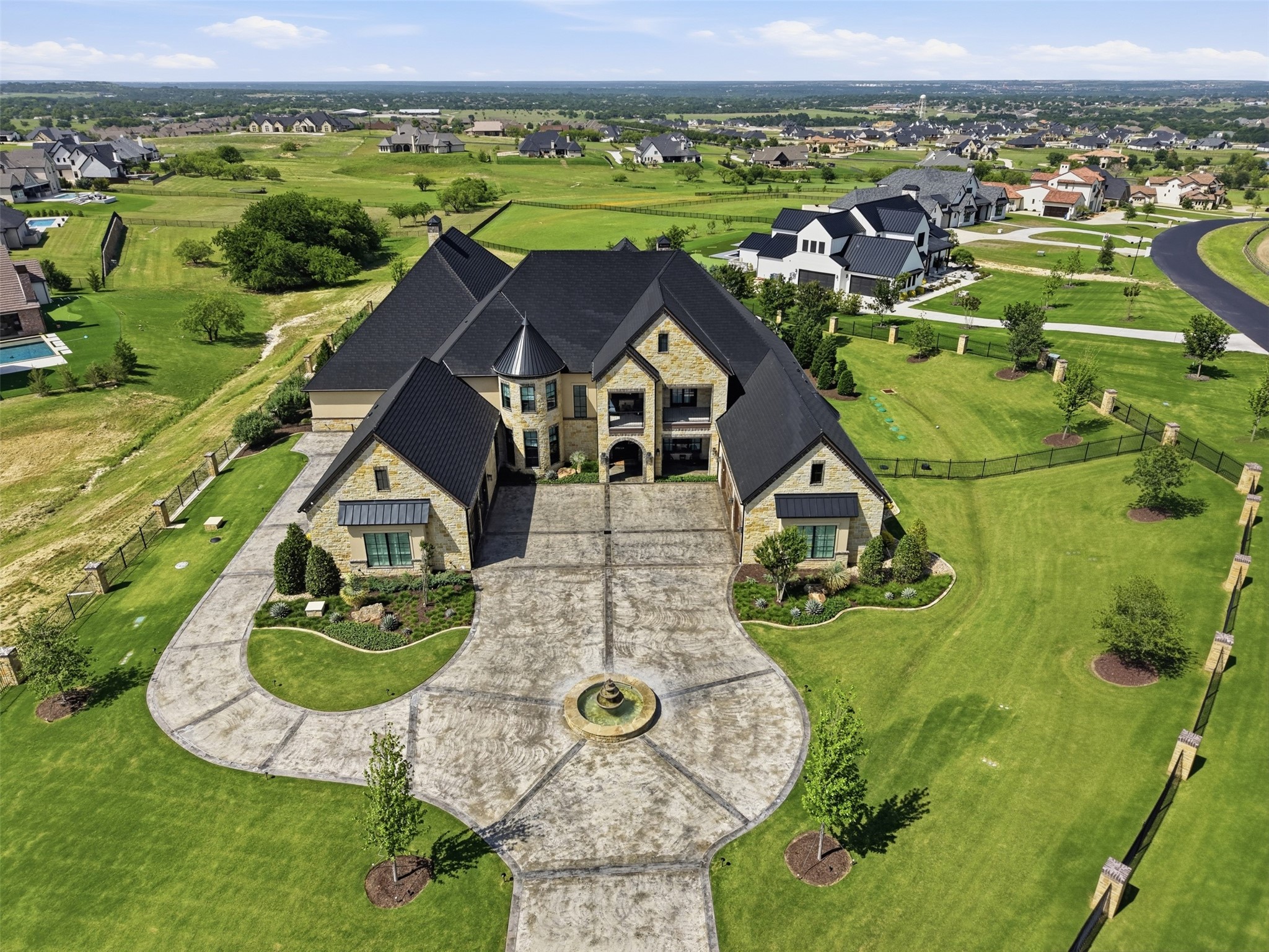 137 Angelina Drive Aledo TX 76008