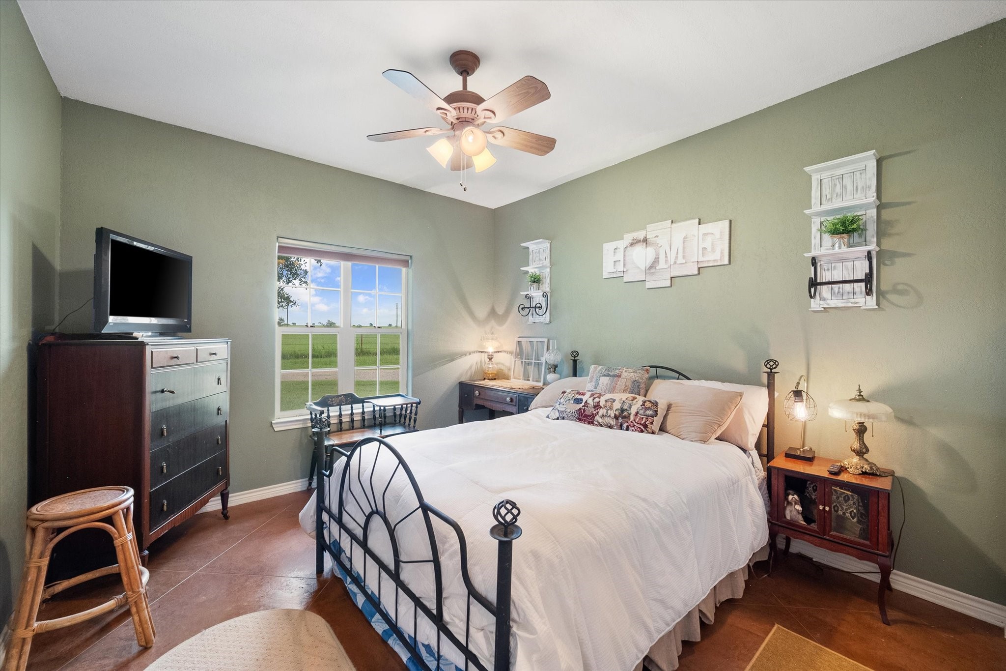 989 N Fm 55 Barry TX 75102