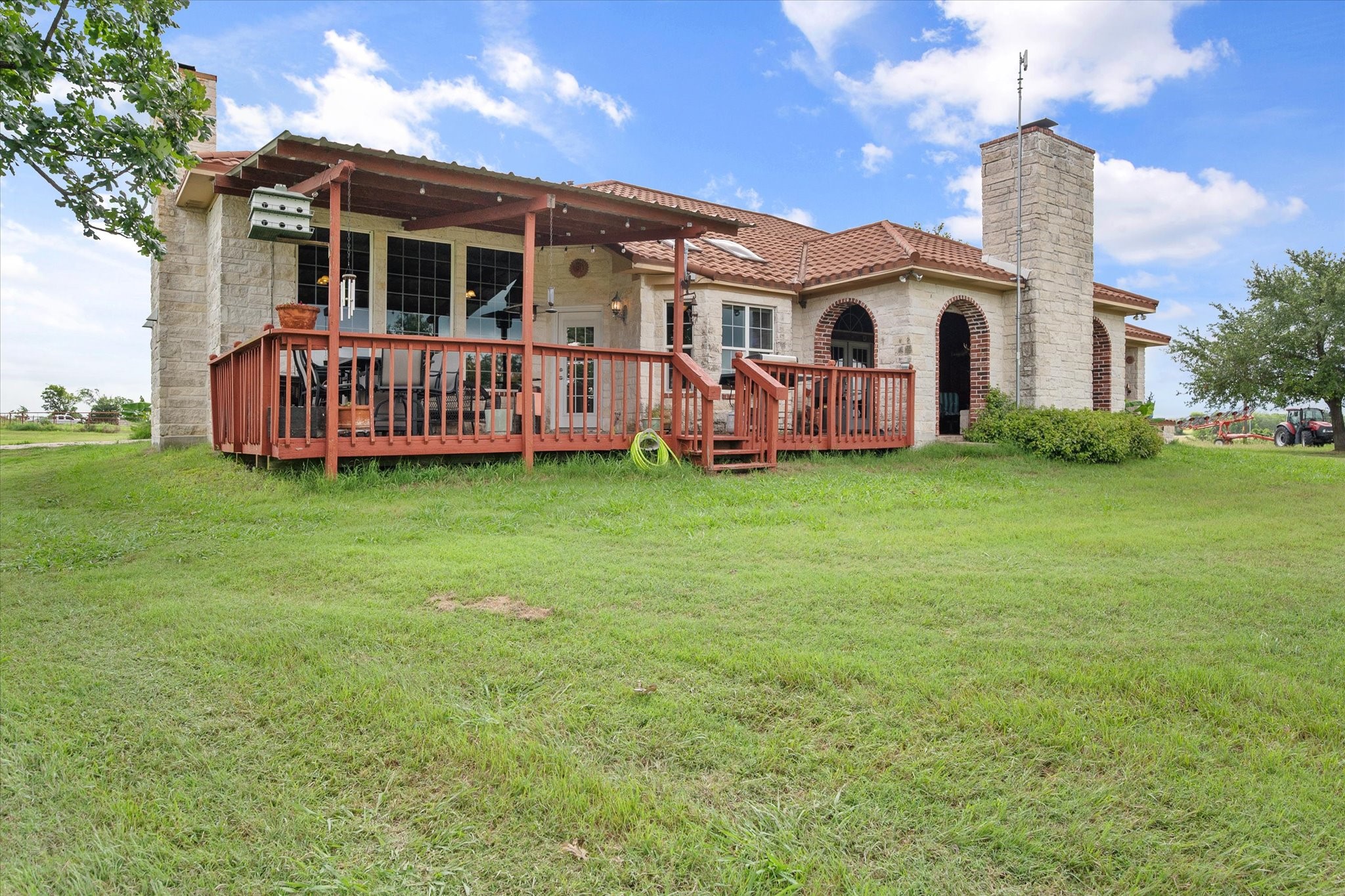 989 N Fm 55 Barry TX 75102