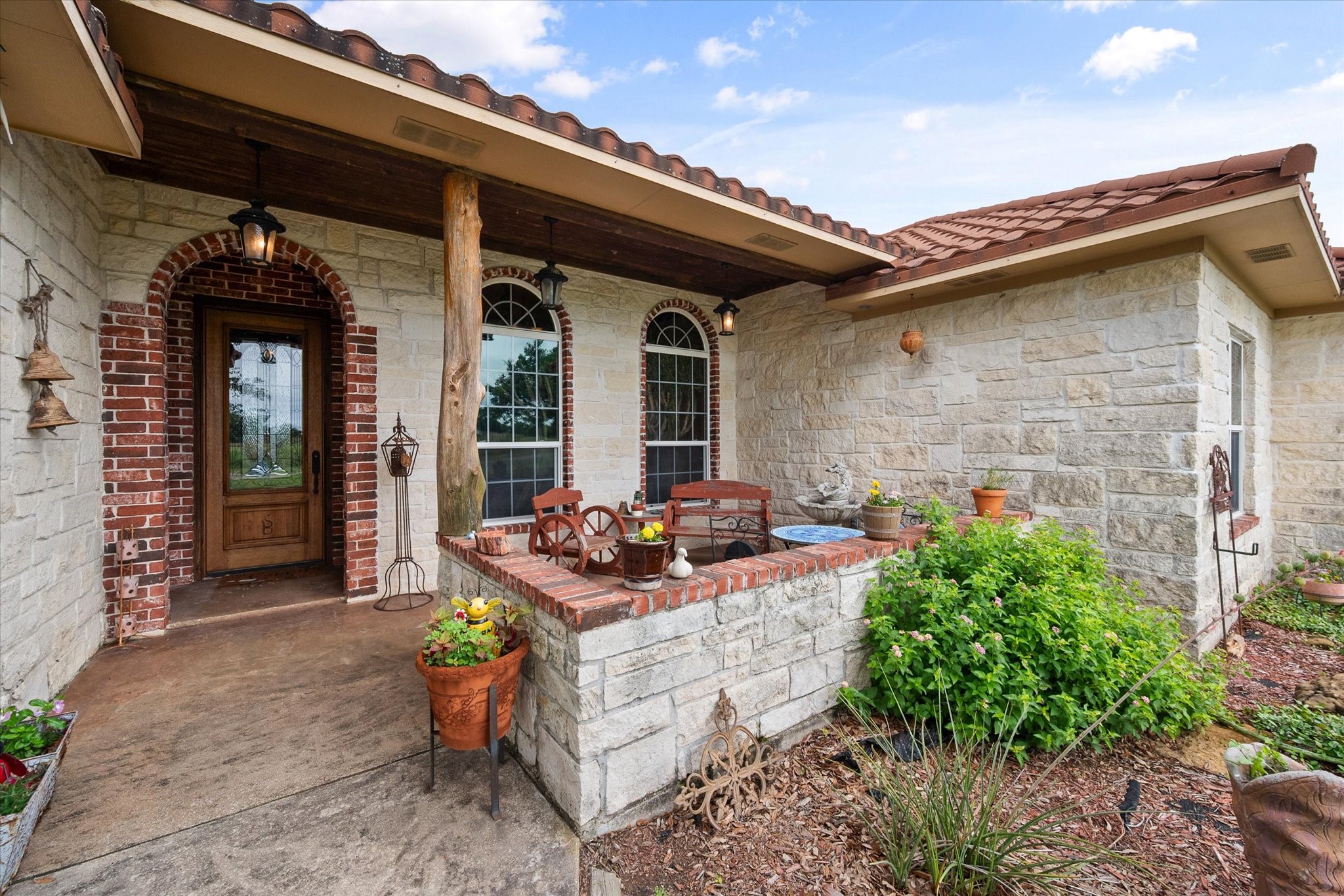 989 N Fm 55 Barry TX 75102