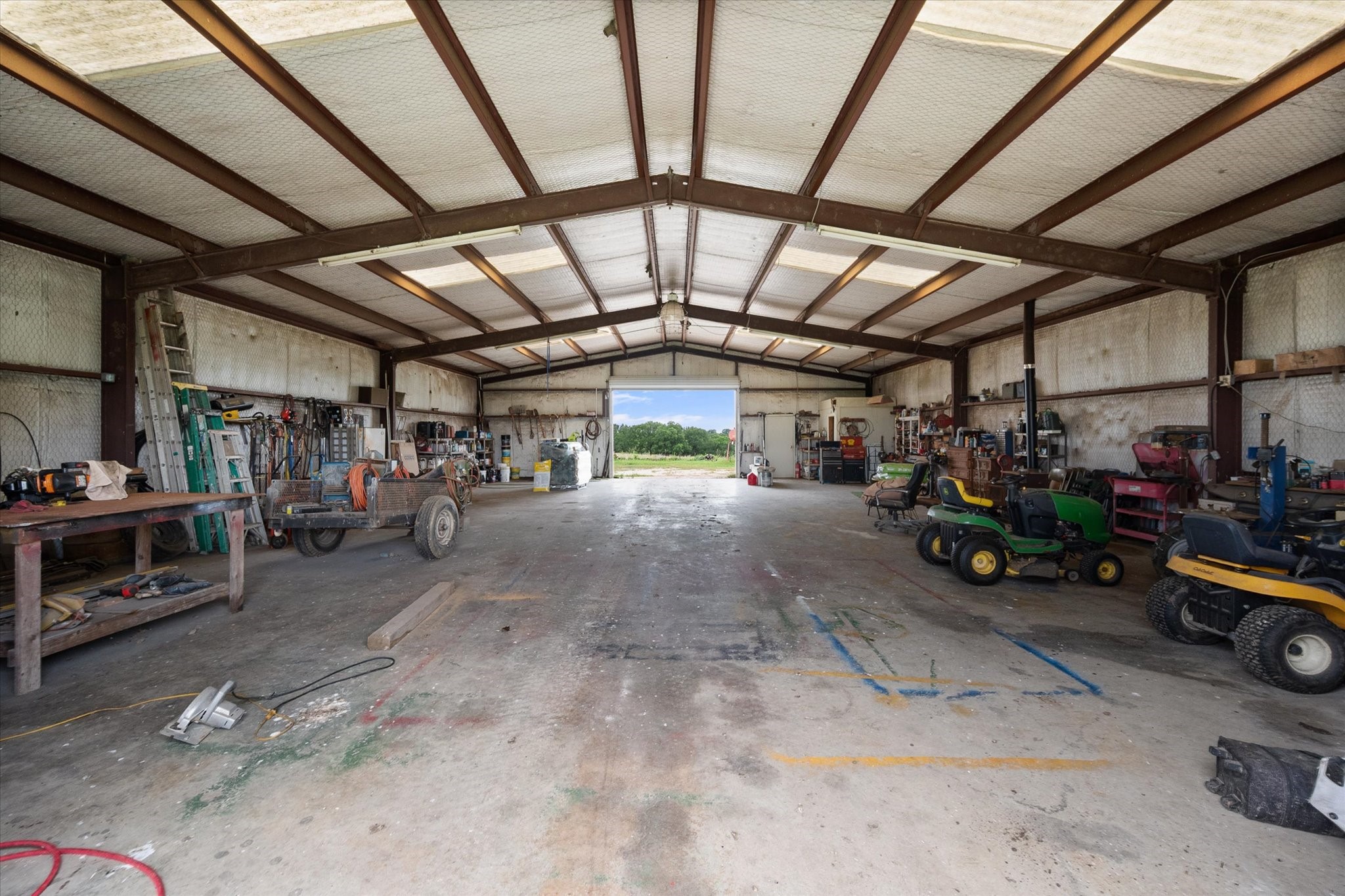 989 N Fm 55 Barry TX 75102