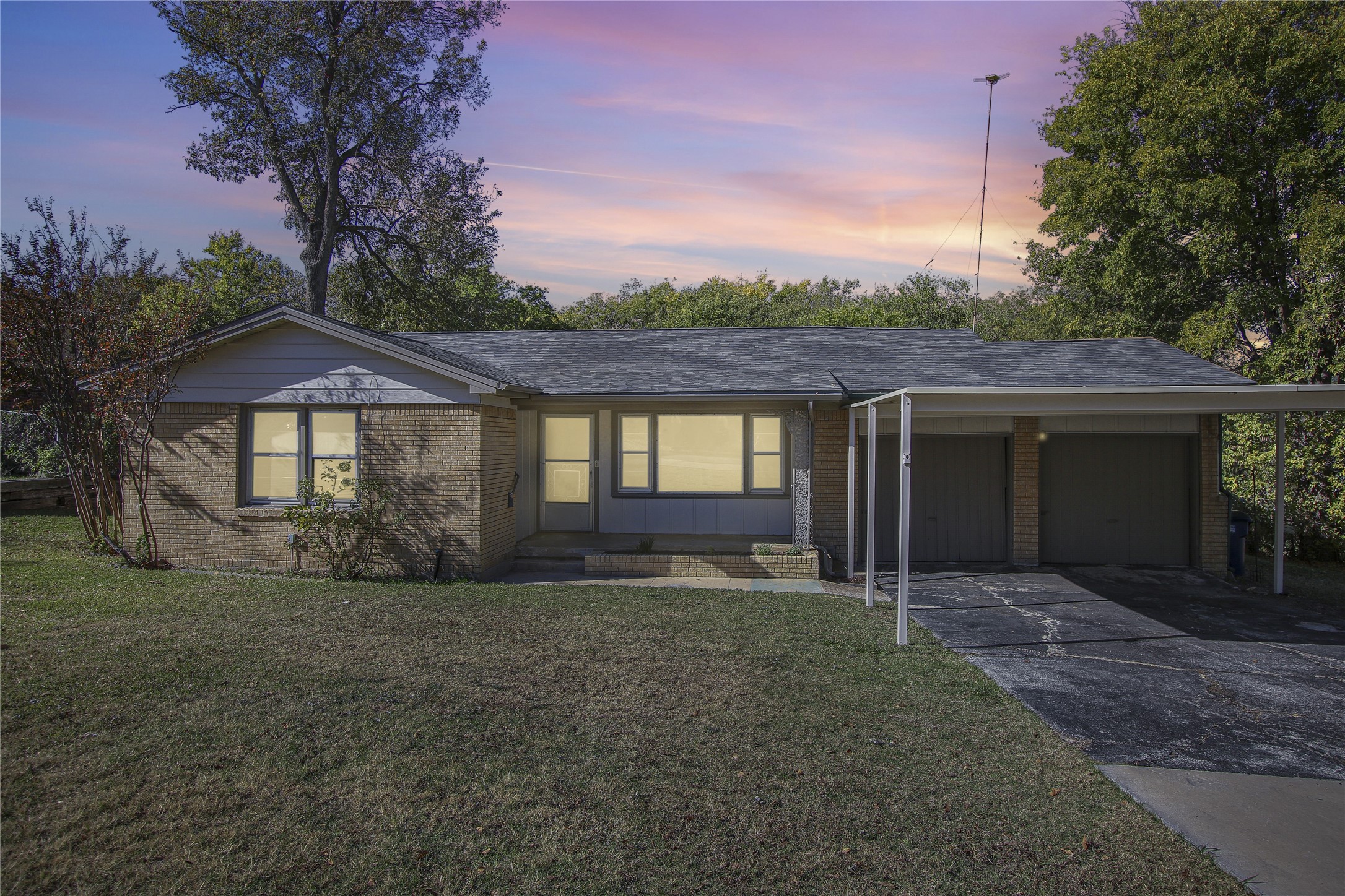 4305 Highland Lake Drive Lake Worth TX 76135