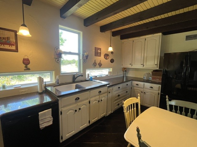 715 County Road 426 Purmela TX 76566