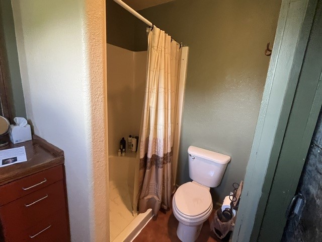 715 County Road 426 Purmela TX 76566
