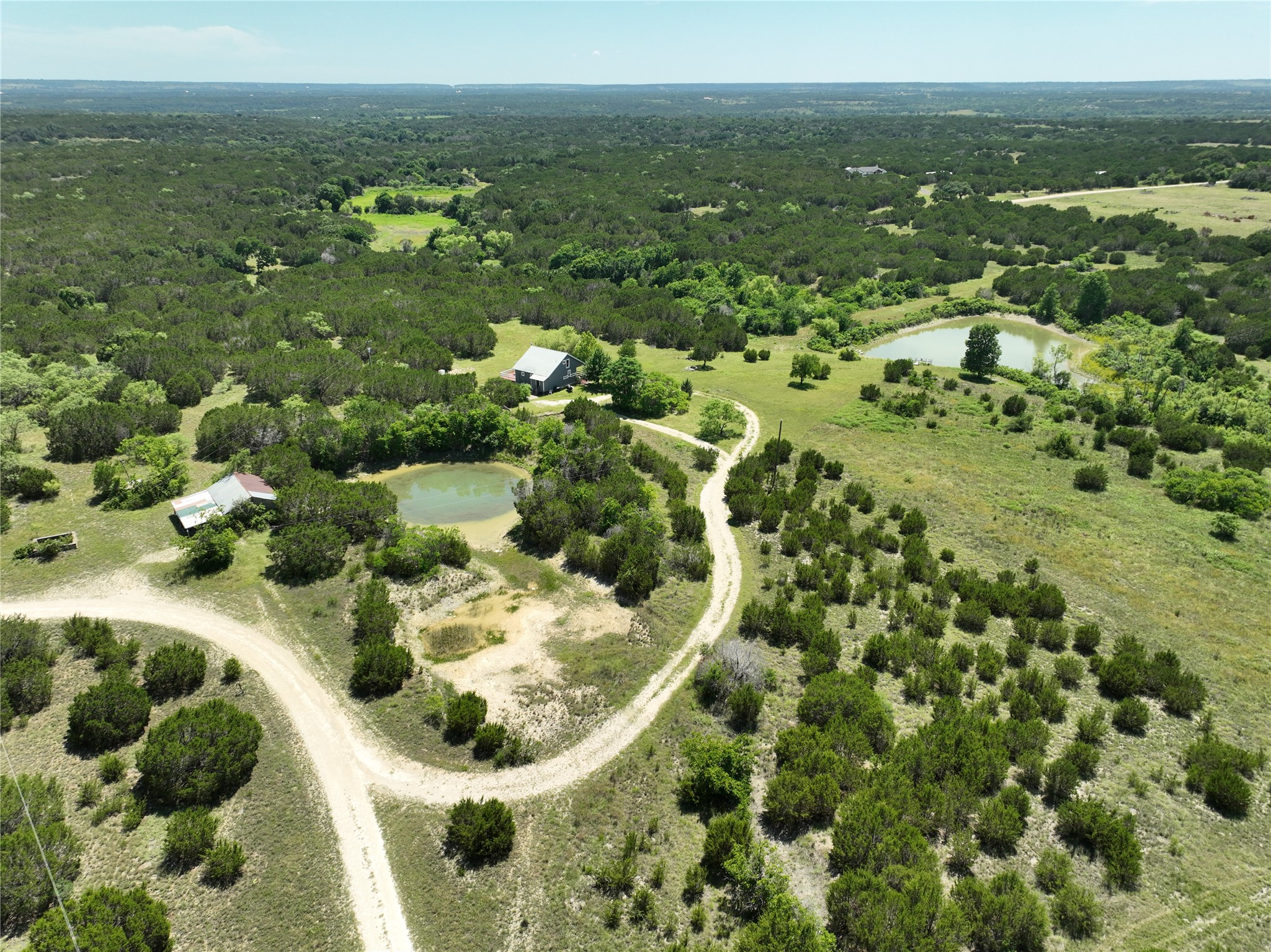 715 County Road 426 Purmela TX 76566