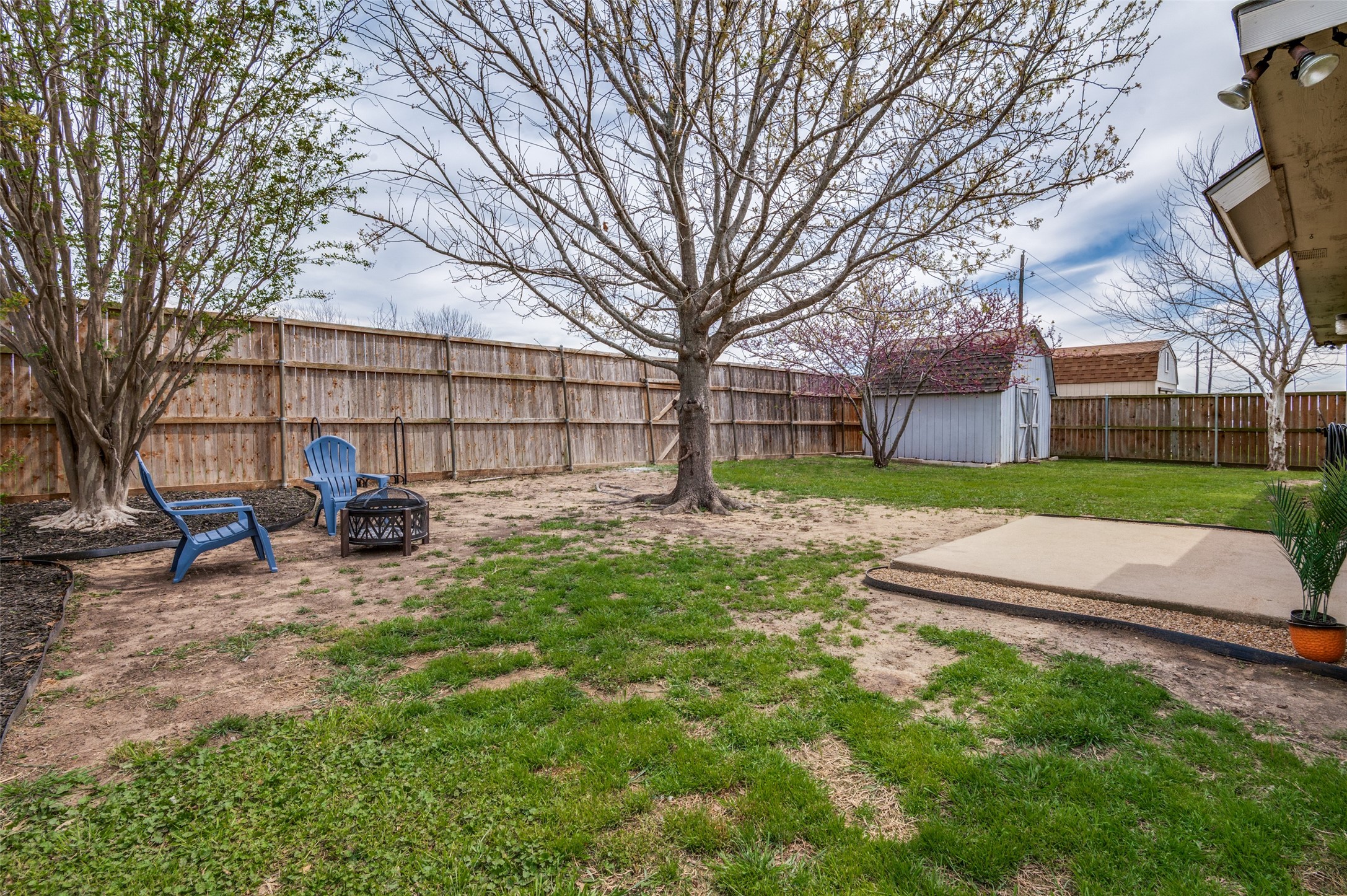 223 Gayleh Lane Waxahachie TX 75165