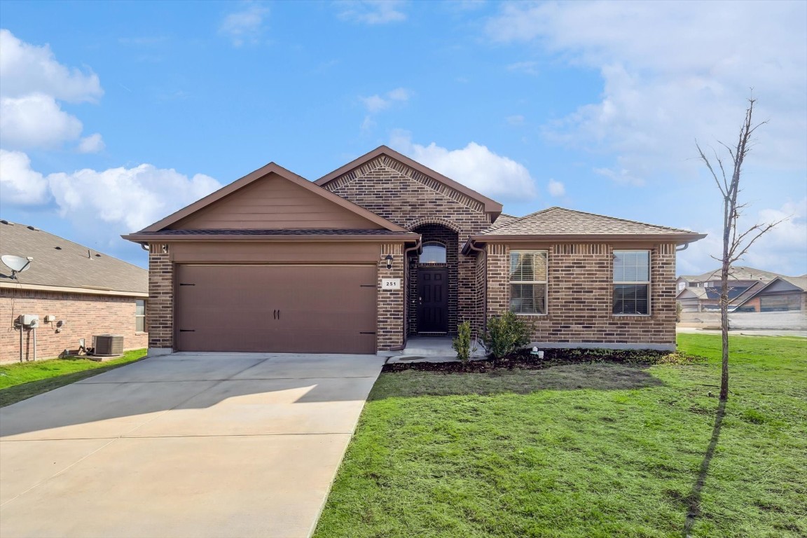251 Saratoga Drive Ponder TX 76259