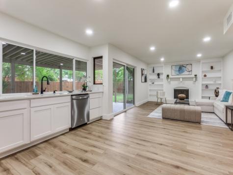 1700 Aurora Drive Richardson TX 75081