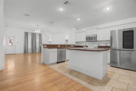 1042 Grimes Drive Forney TX 75126