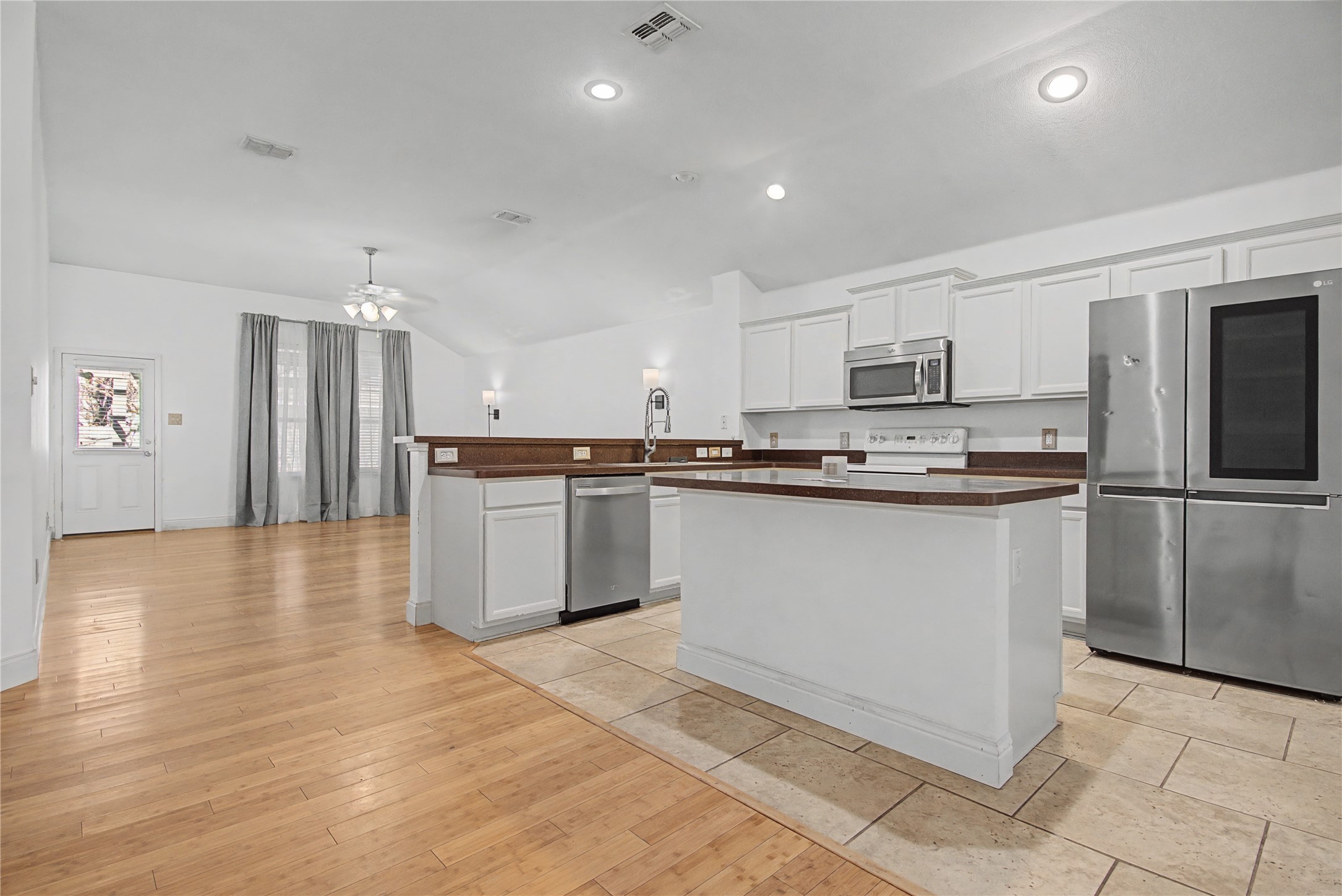 1042 Grimes Drive Forney TX 75126