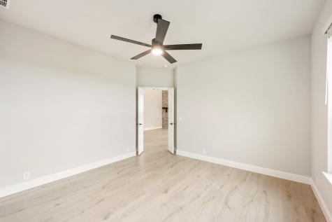 2712 Railway Street Forney TX 75126