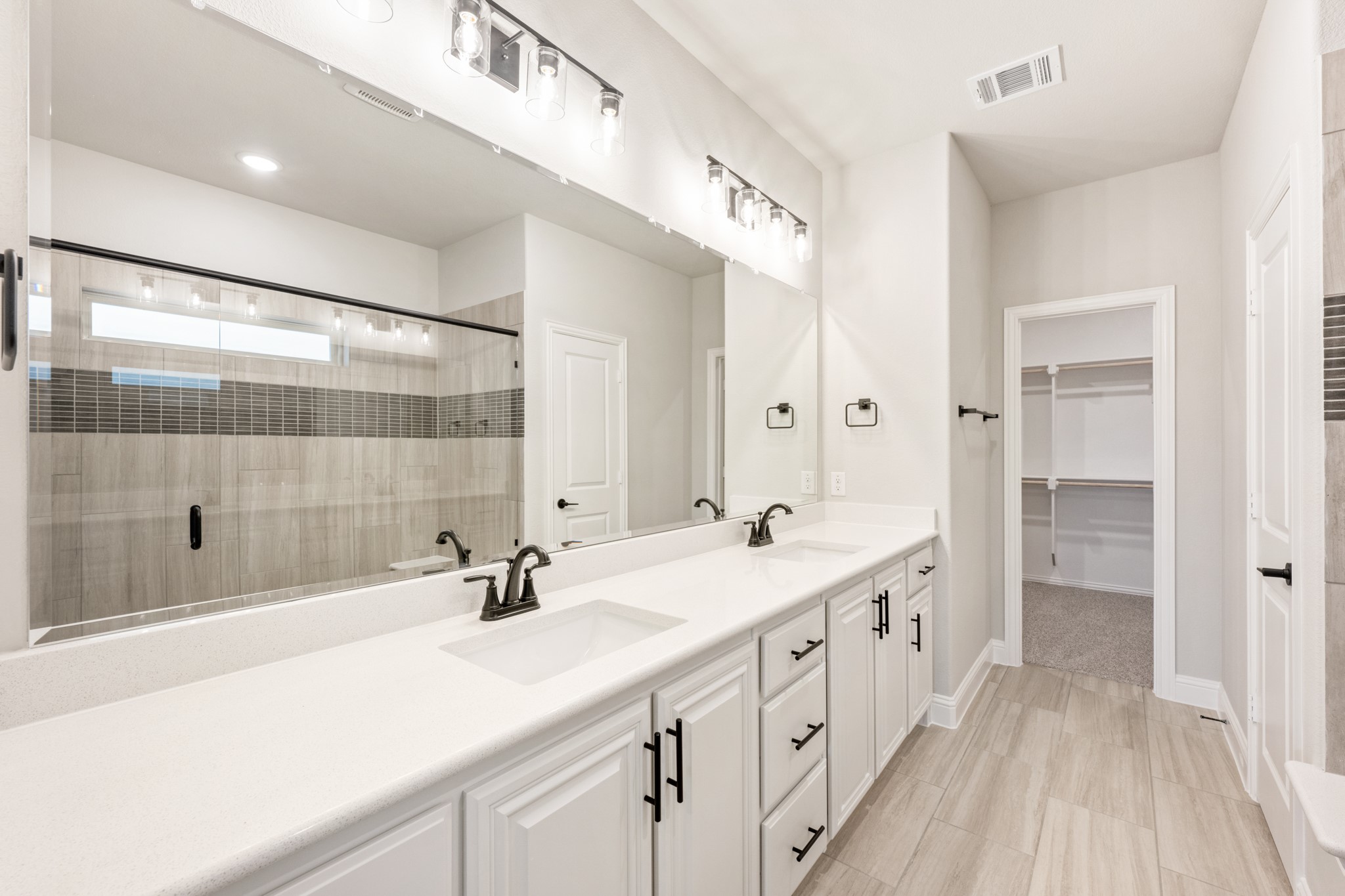 2712 Railway Street Forney TX 75126