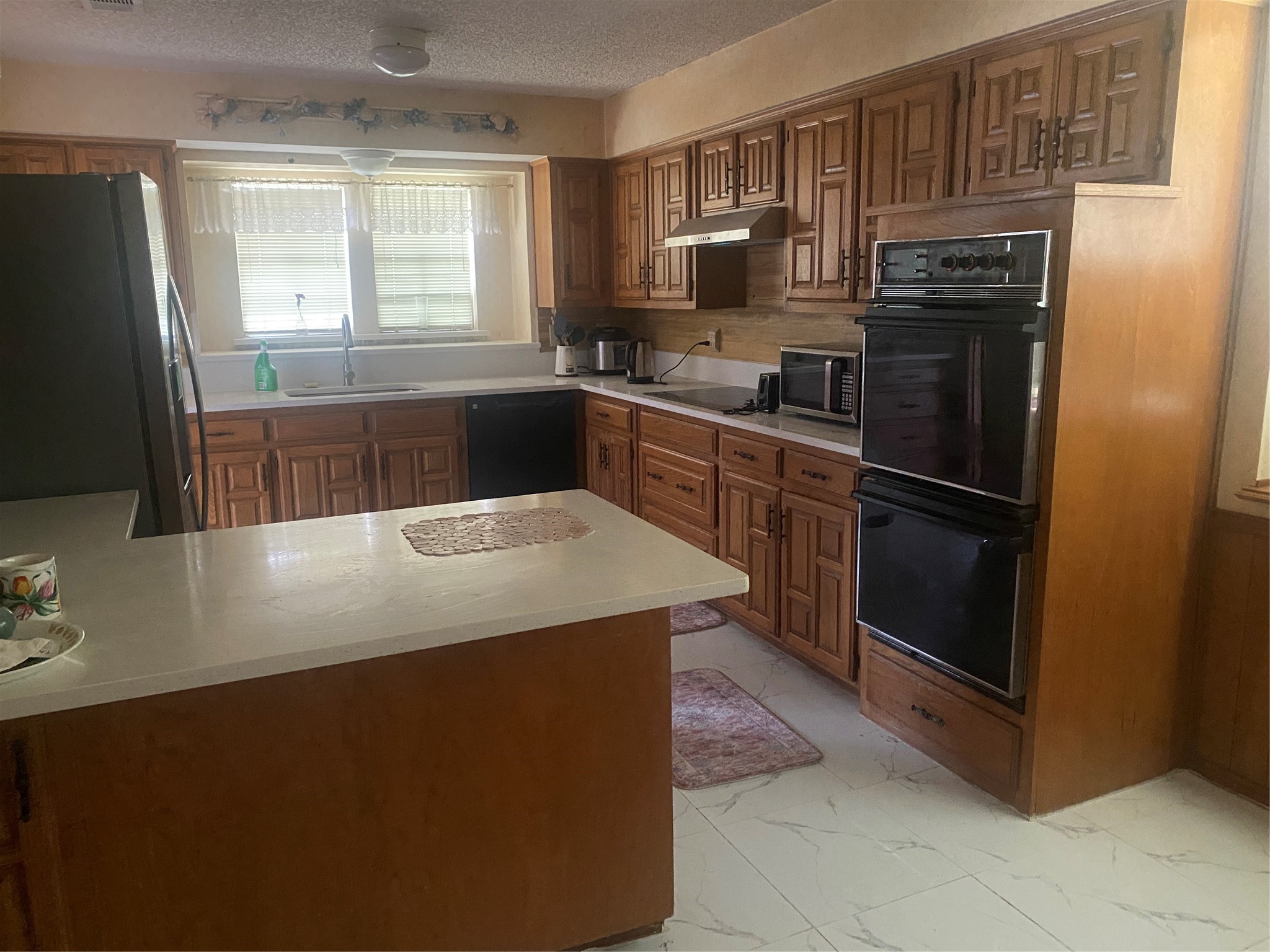2738 Belmeade Drive Carrollton TX 75006