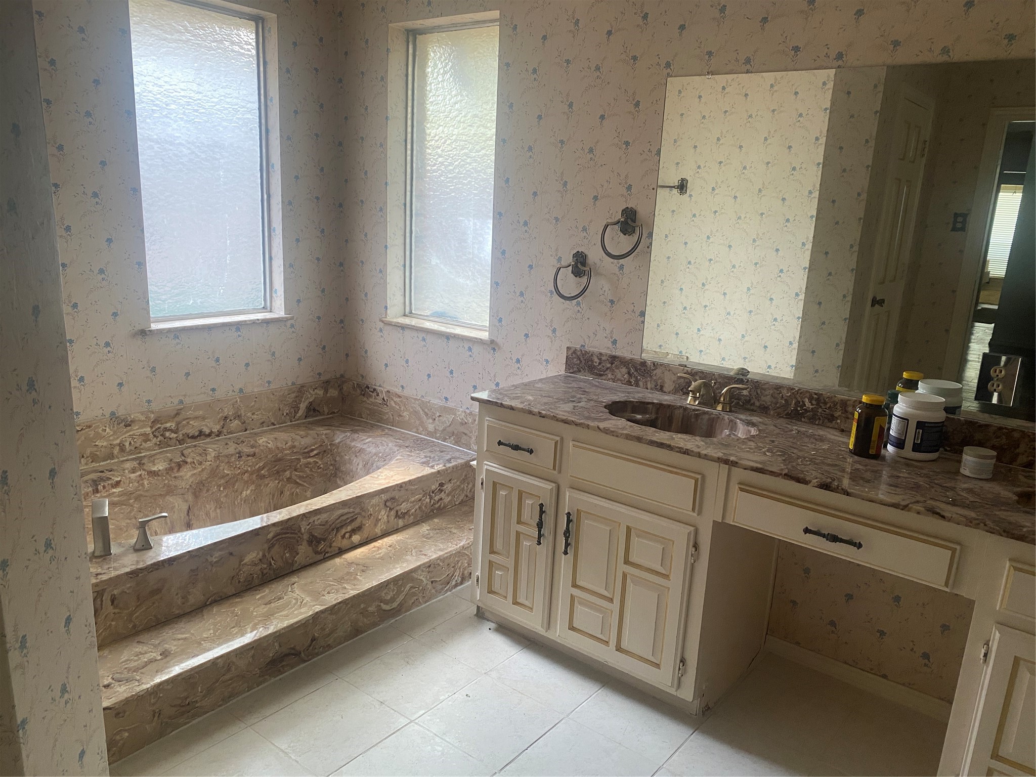 2738 Belmeade Drive Carrollton TX 75006