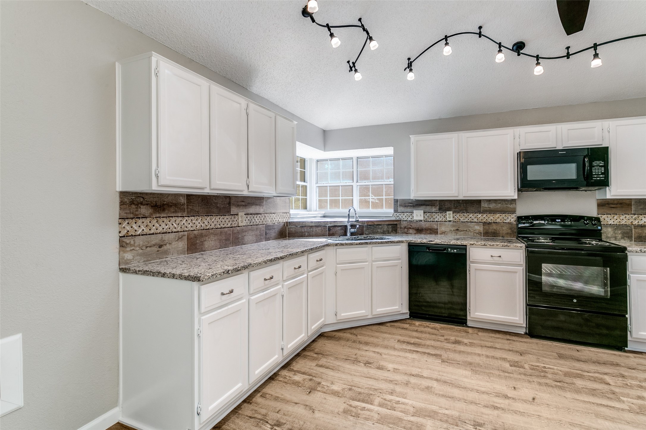 1546 Winter Park Lane Lewisville TX 75077