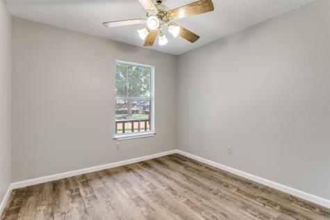 1546 Winter Park Lane Lewisville TX 75077