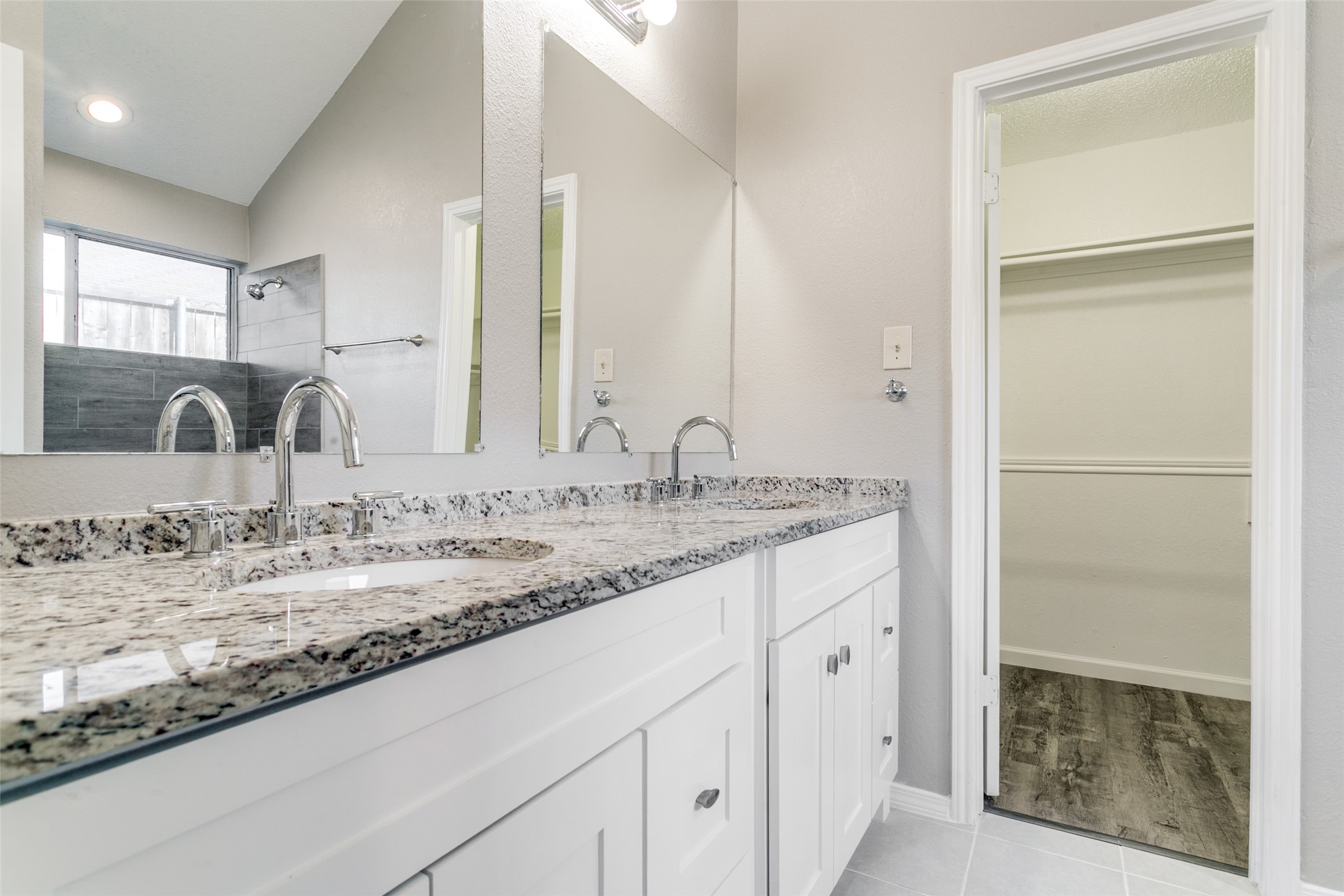 1546 Winter Park Lane Lewisville TX 75077