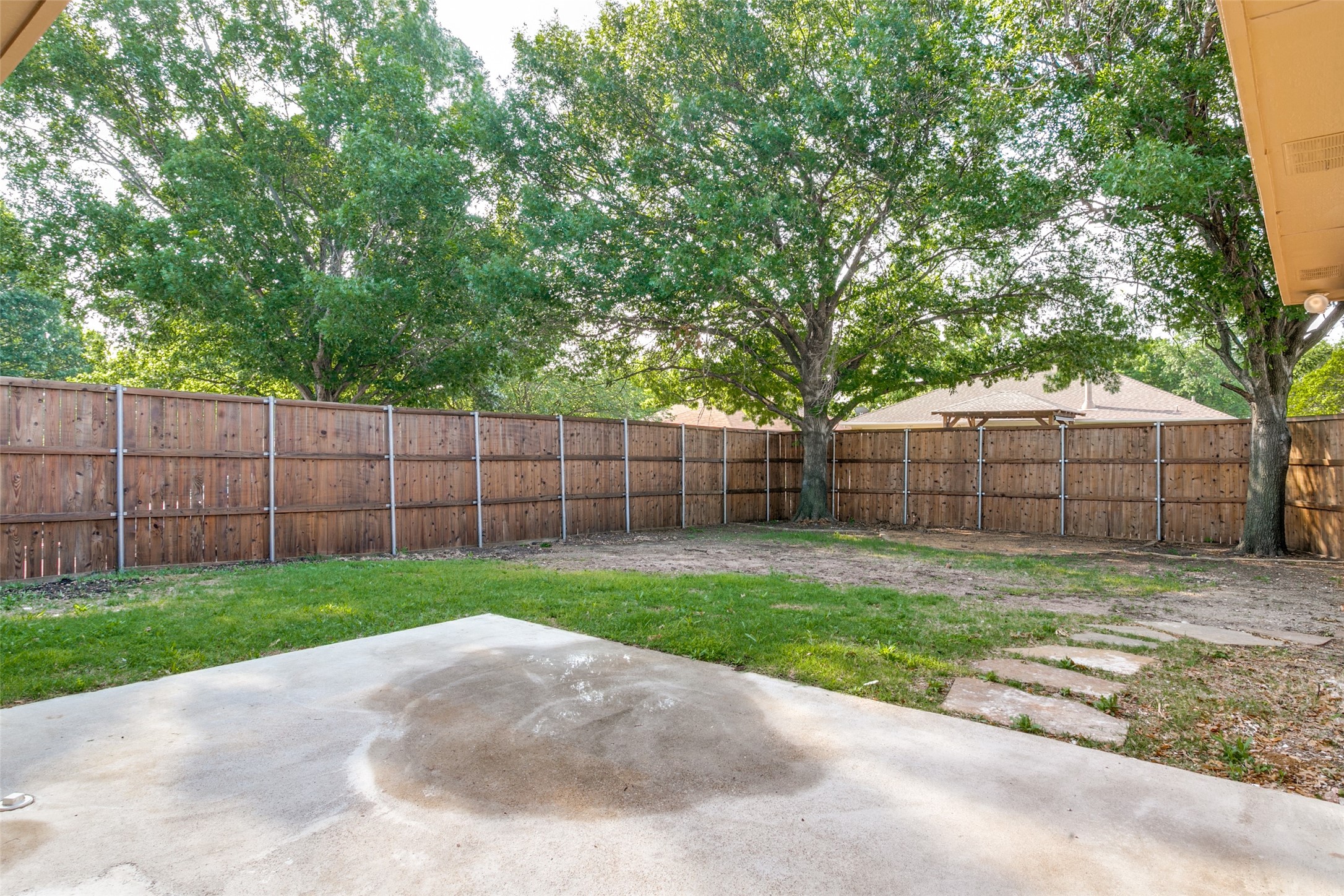 1546 Winter Park Lane Lewisville TX 75077