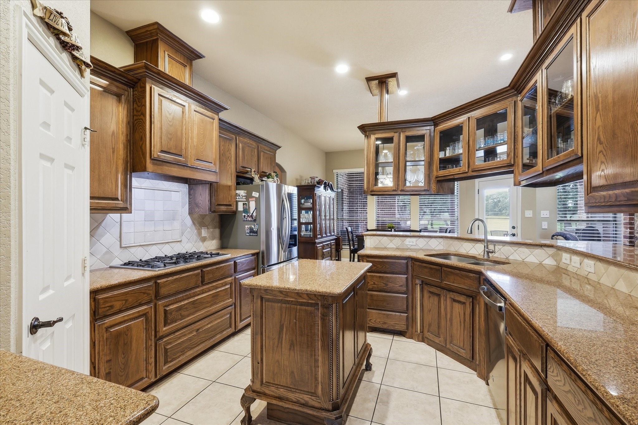 150 Blacktail Lane Azle TX 76020