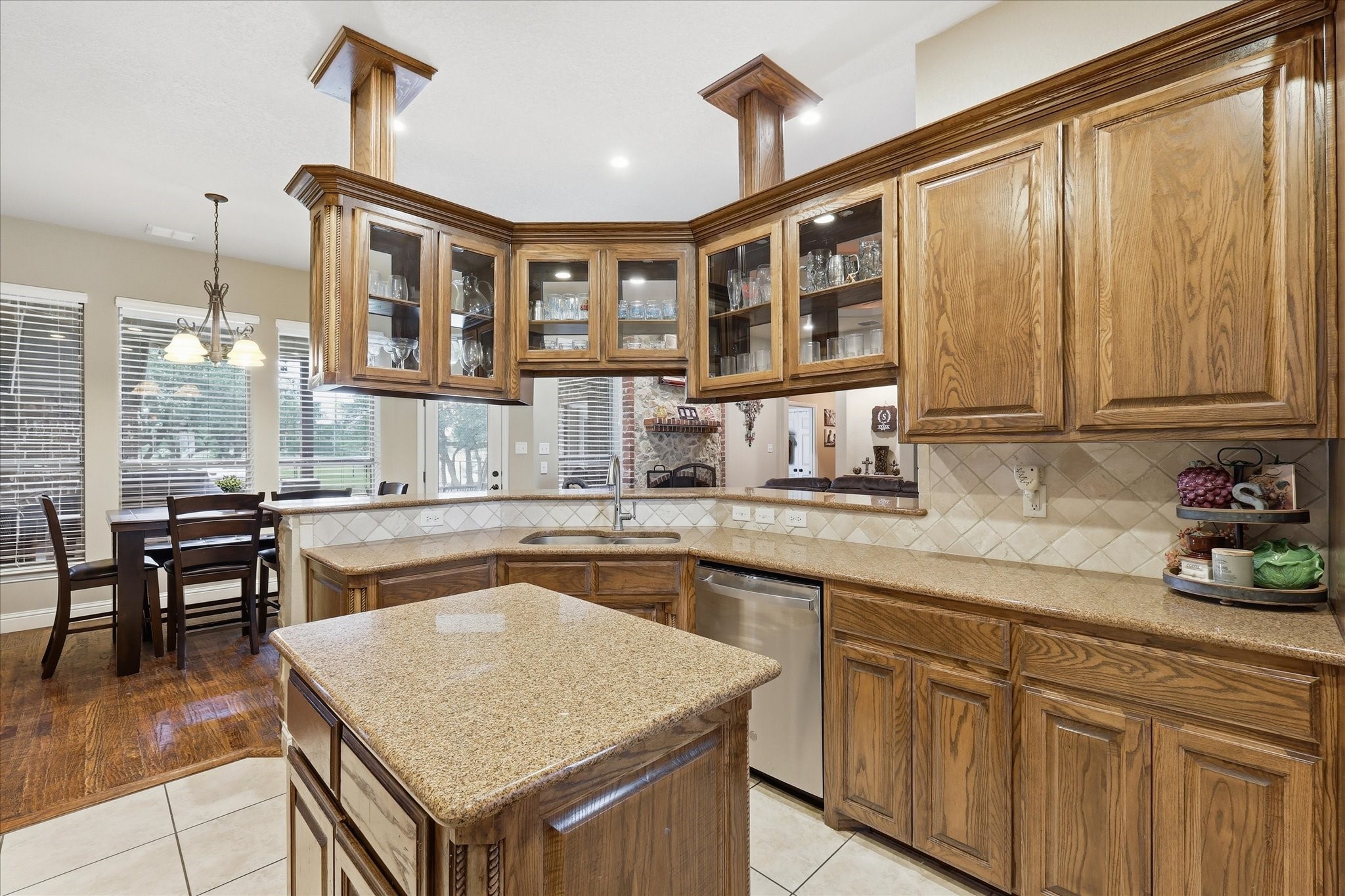150 Blacktail Lane Azle TX 76020