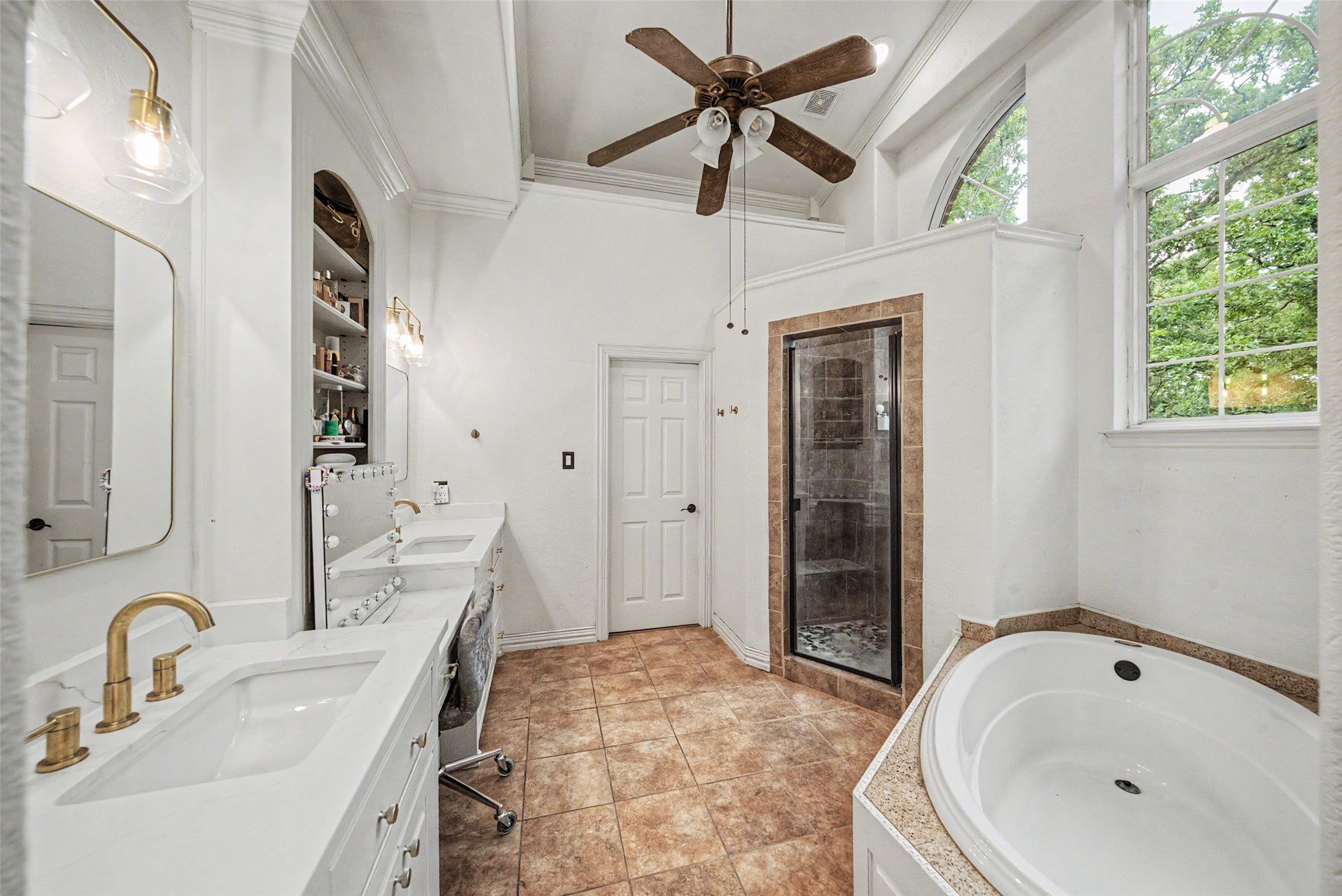 5480 Bridle Path Aubrey TX 76227