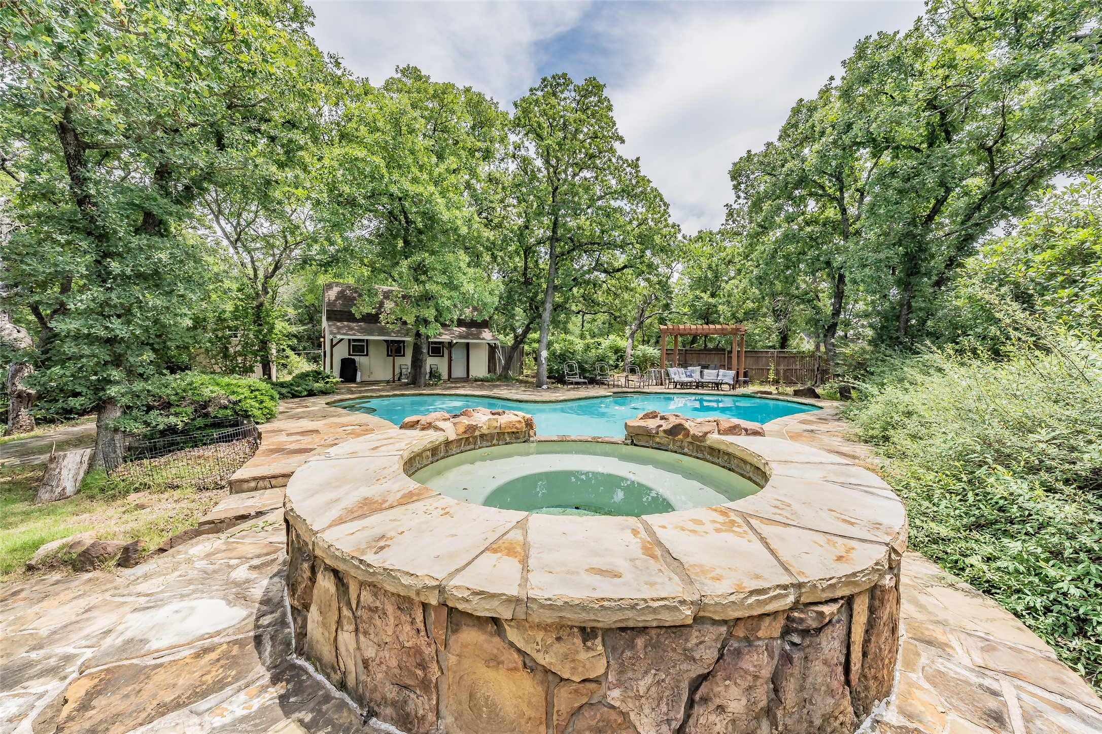 5480 Bridle Path Aubrey TX 76227