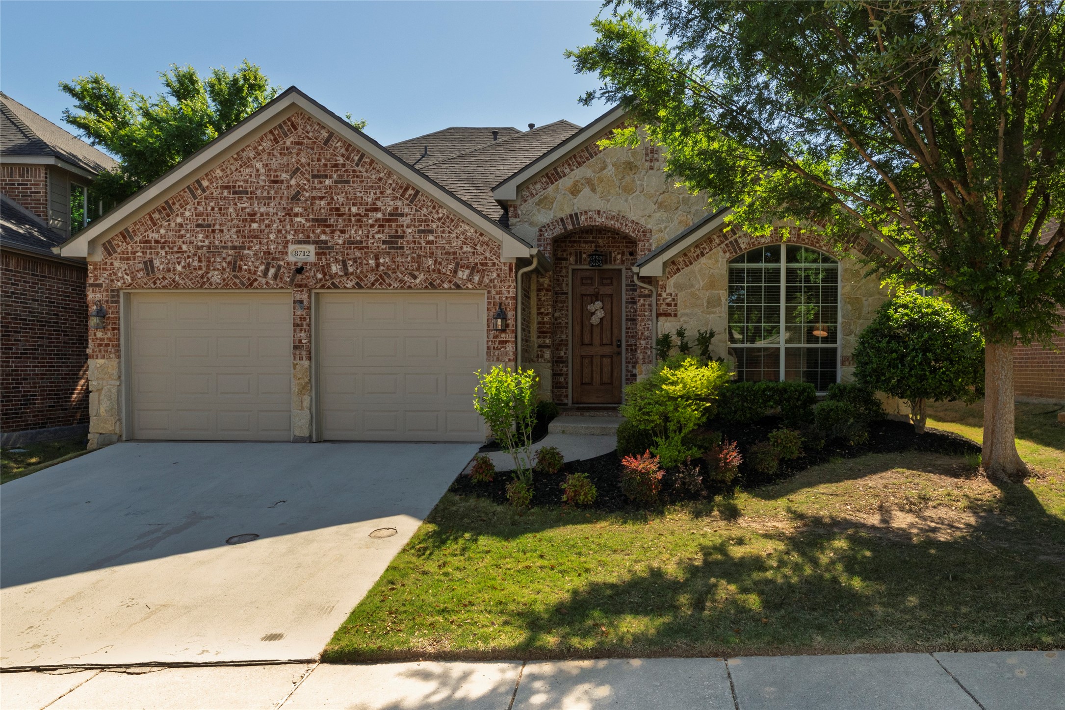 8712 Dayton Drive Lantana TX 76226