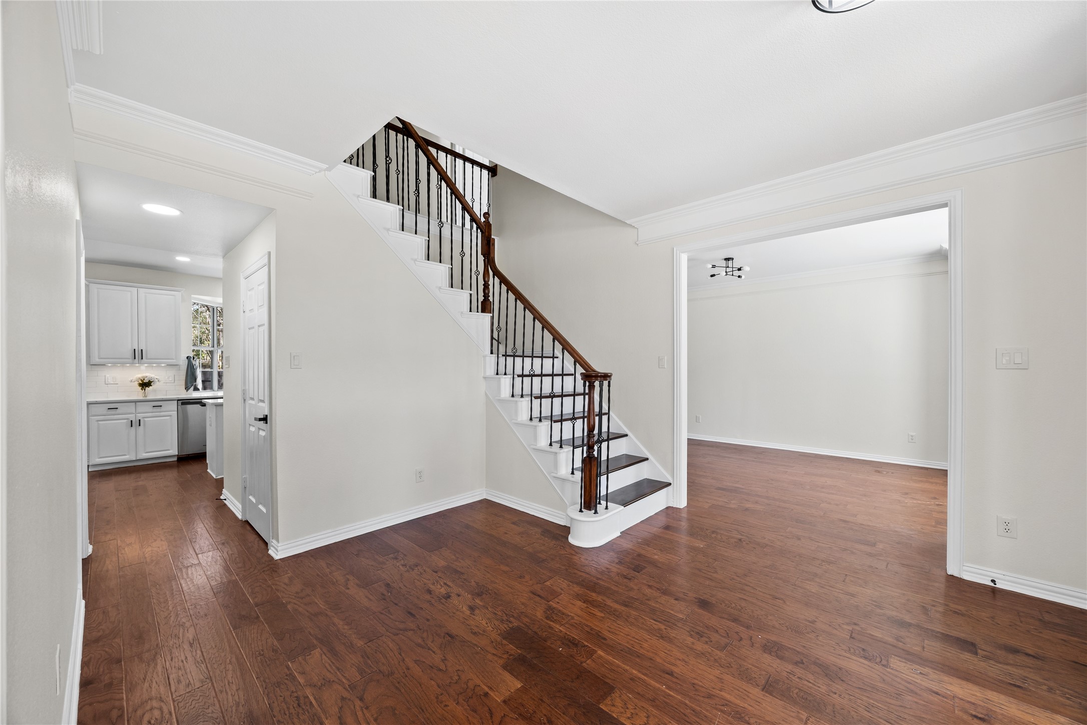 2504 Springhill Drive Grapevine TX 76051