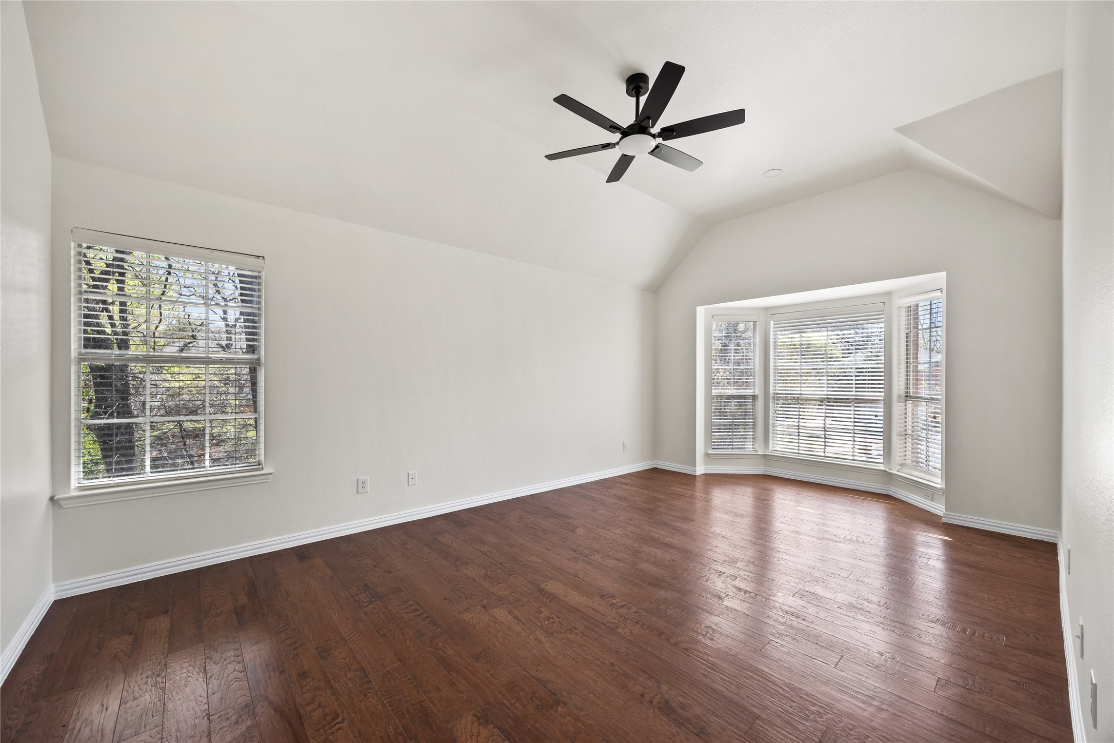 2504 Springhill Drive Grapevine TX 76051