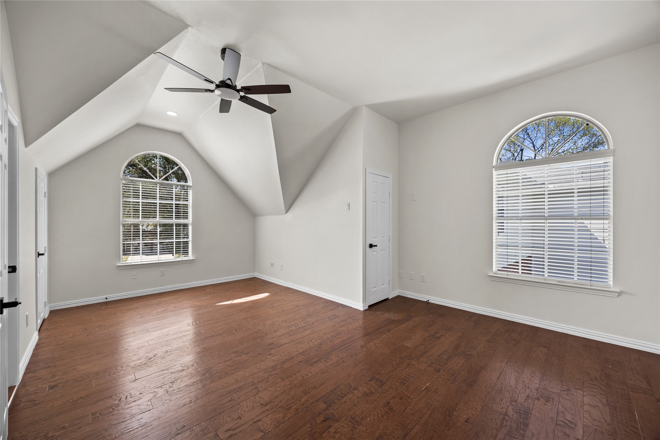 2504 Springhill Drive Grapevine TX 76051