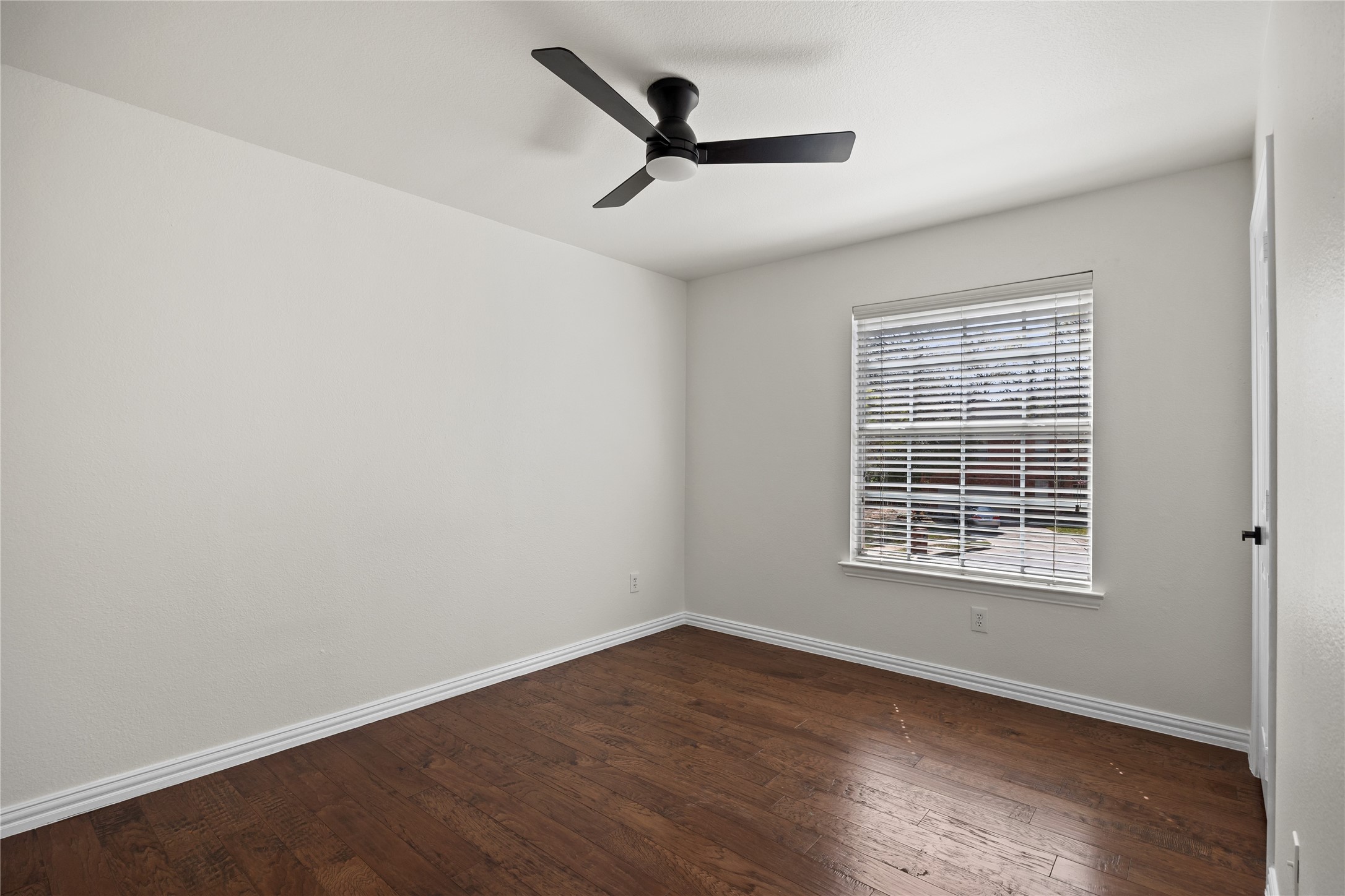 2504 Springhill Drive Grapevine TX 76051