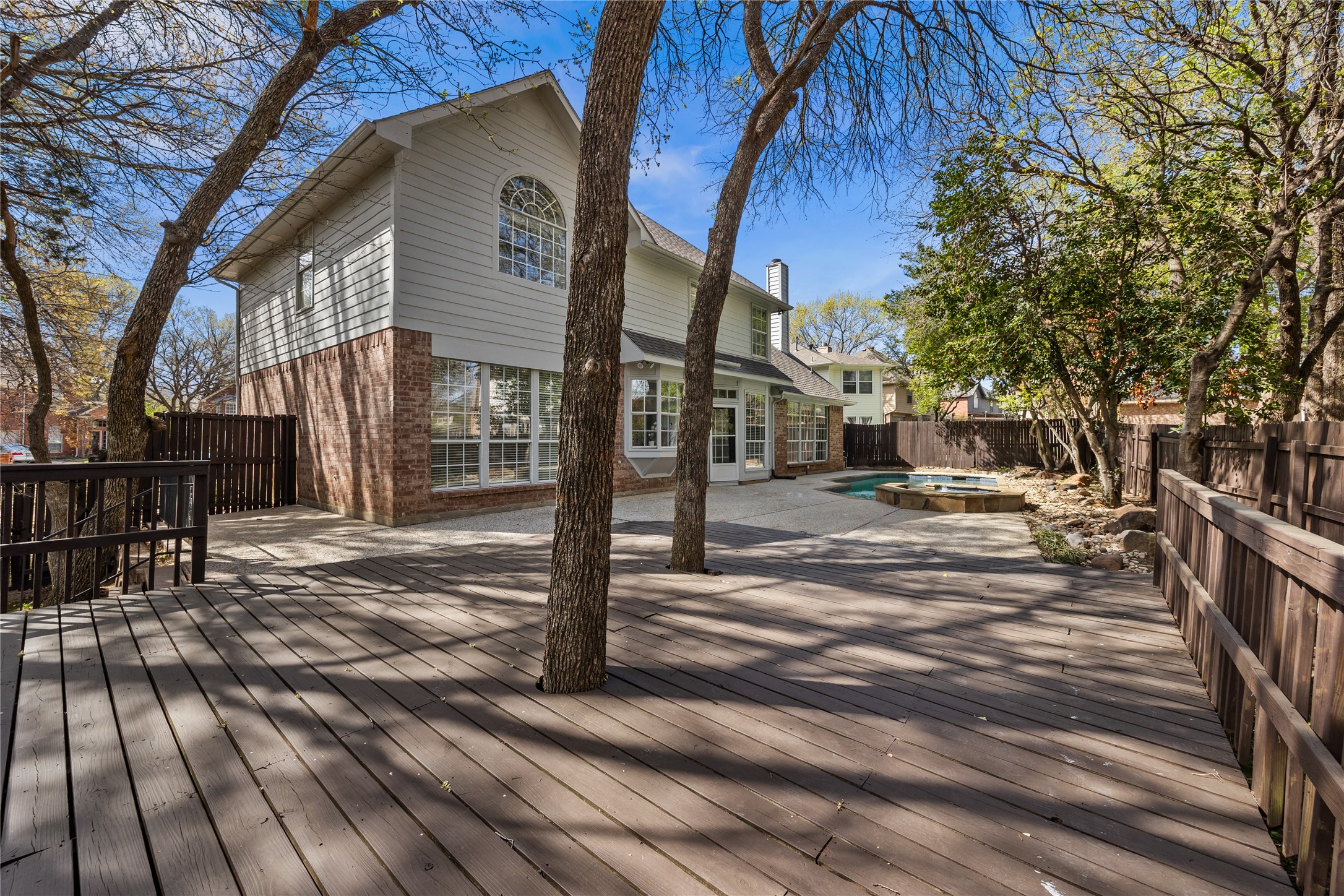 2504 Springhill Drive Grapevine TX 76051