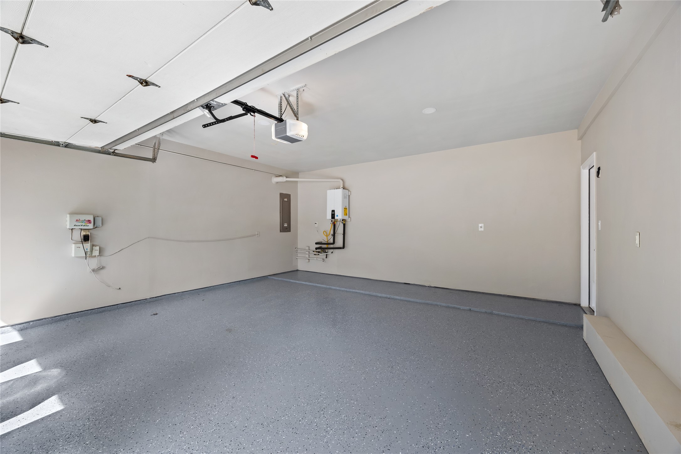 2504 Springhill Drive Grapevine TX 76051