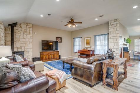 1390 Mary Drive Weatherford TX 76085