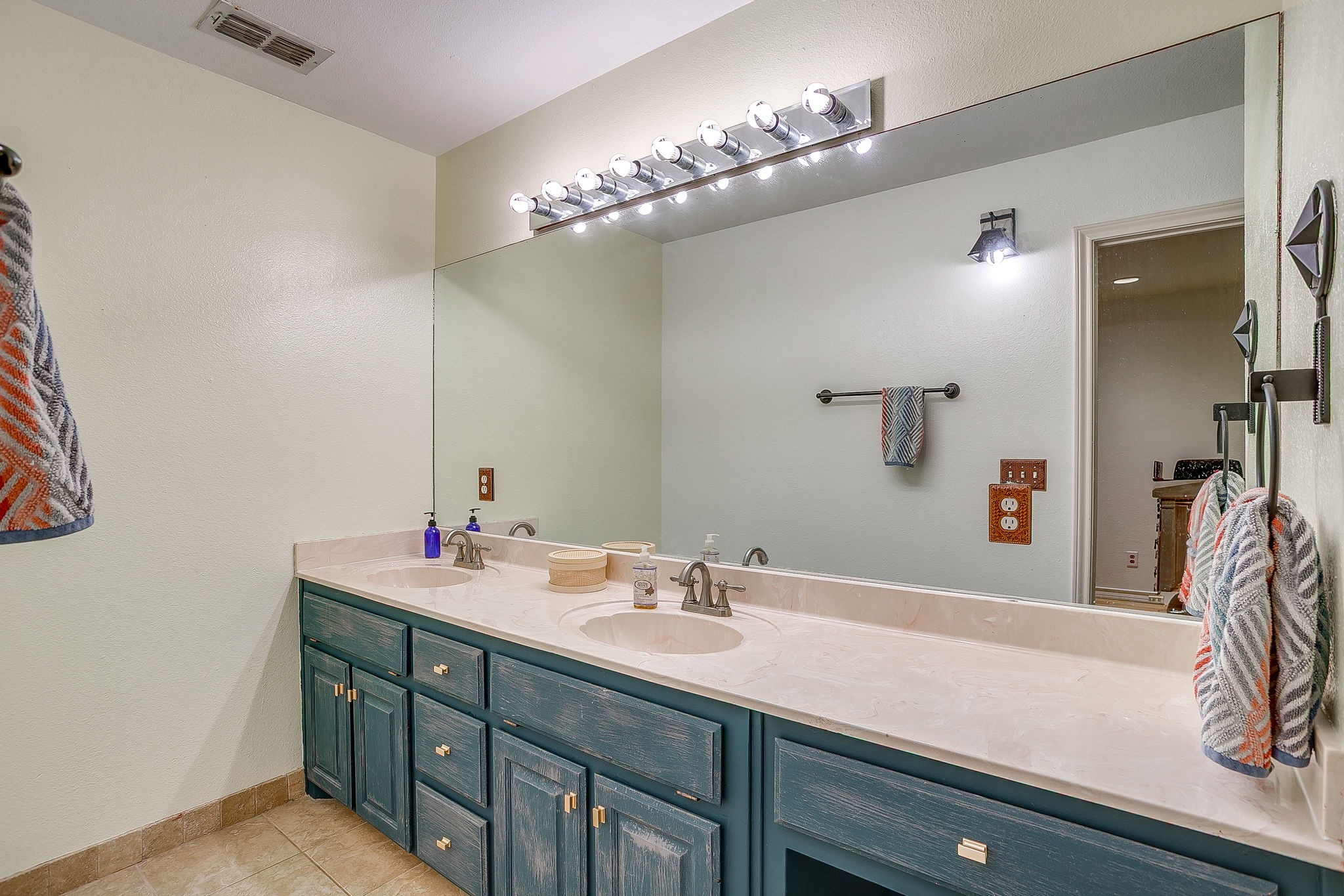 1390 Mary Drive Weatherford TX 76085